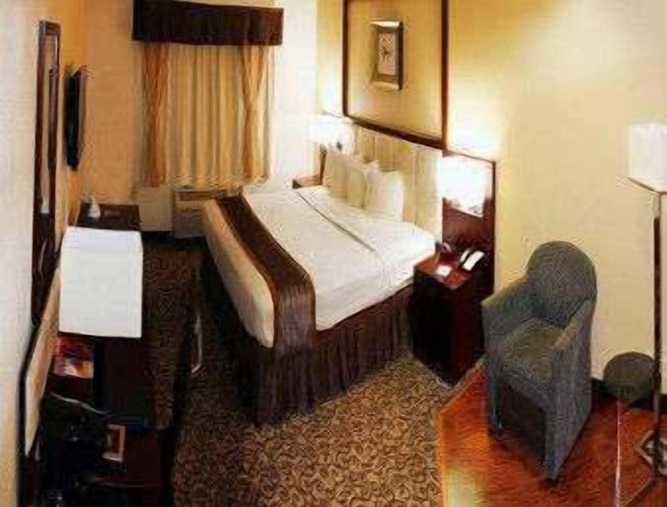 Baymont By Wyndham Columbia Fort Jackson Екстер'єр фото